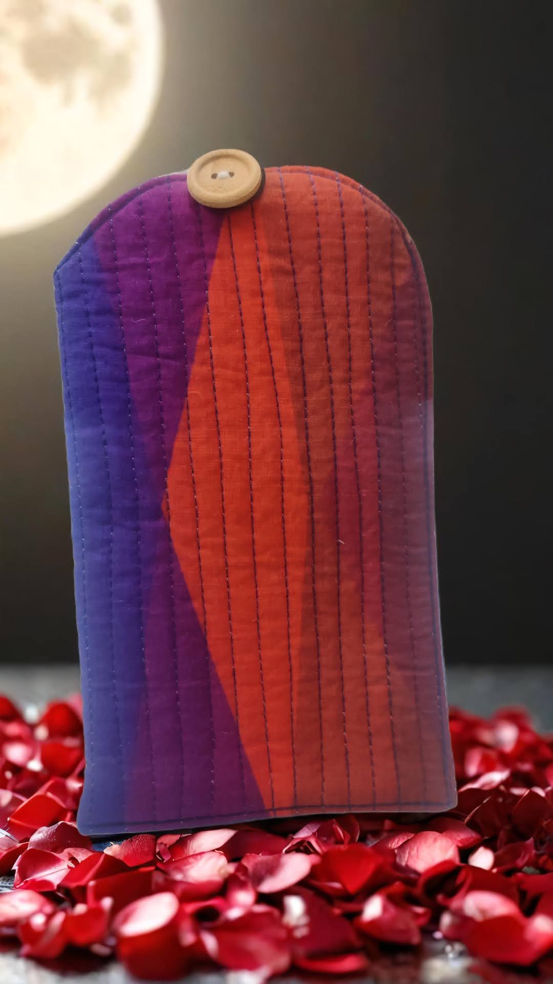 Quilted Mobile Pouch