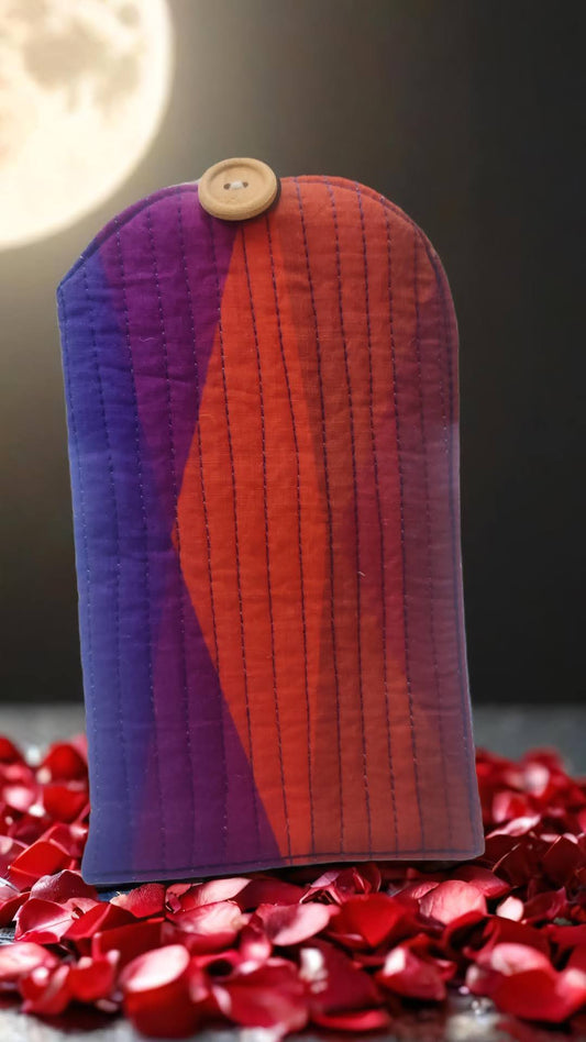 Quilted Mobile Pouch